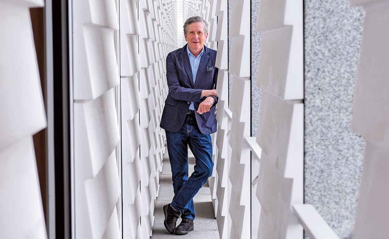 Emilio Tuñón: «Si se retrasa un proyecto, me dan una alegría. El tiempo es un material de construcción»