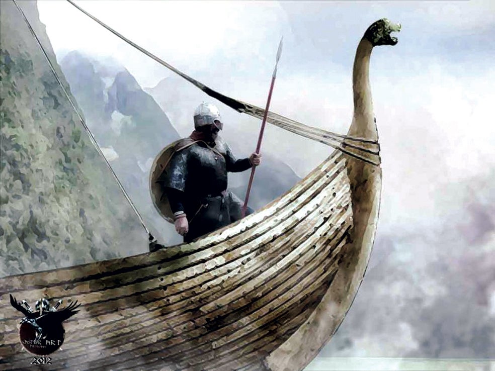 Imagen - ¿Planificaban sus expediciones? Lo justo. Eran espíritus inquietos. La inactividad los aburría. La oscuridad de los meses invernales los volvía taciturnos. Las costumbres de los clanes daneses establecían, además, que el primogénito lo heredaba todo, así que para el resto de la parentela convenía emigrar. Bebían reunidos junto a un fuego. Si alguien contaba una historia sobre lo bien que le iba a una granja vecina o la riqueza de una costa cercana o lejana, sin pensarlo dos veces, montaban una flota. De España, por ejemplo, les llegaron oídas de su lucrativo comercio de esclavos, en especial eunucos. Eran castrados en Córdoba por cirujanos judíos.