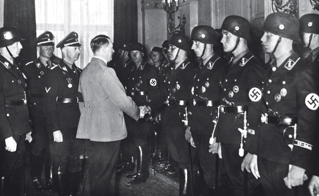 Españoles en las SS: los 200 hombres que lucharon por Hitler (incluso desoyendo a Franco)
