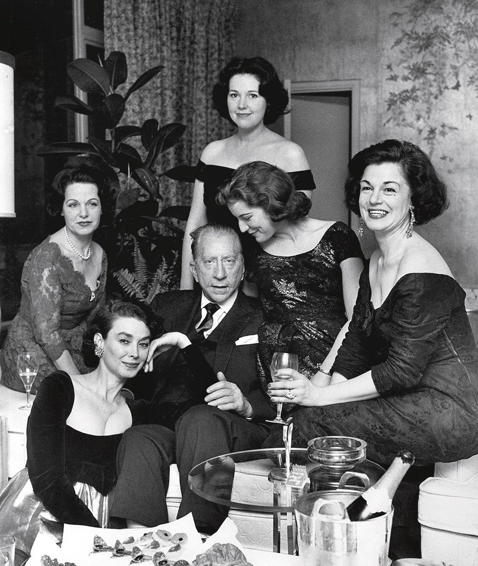 El patriarca de la familia Getty, Jean Paul, era el hombre más rico del mundo en los años sesenta. Aun así, se negó a pagar los 17 millones que exigían los secuestradores por su nieto. Accedió a pagar 2,2 millones, el máximo fiscalmente deducible.