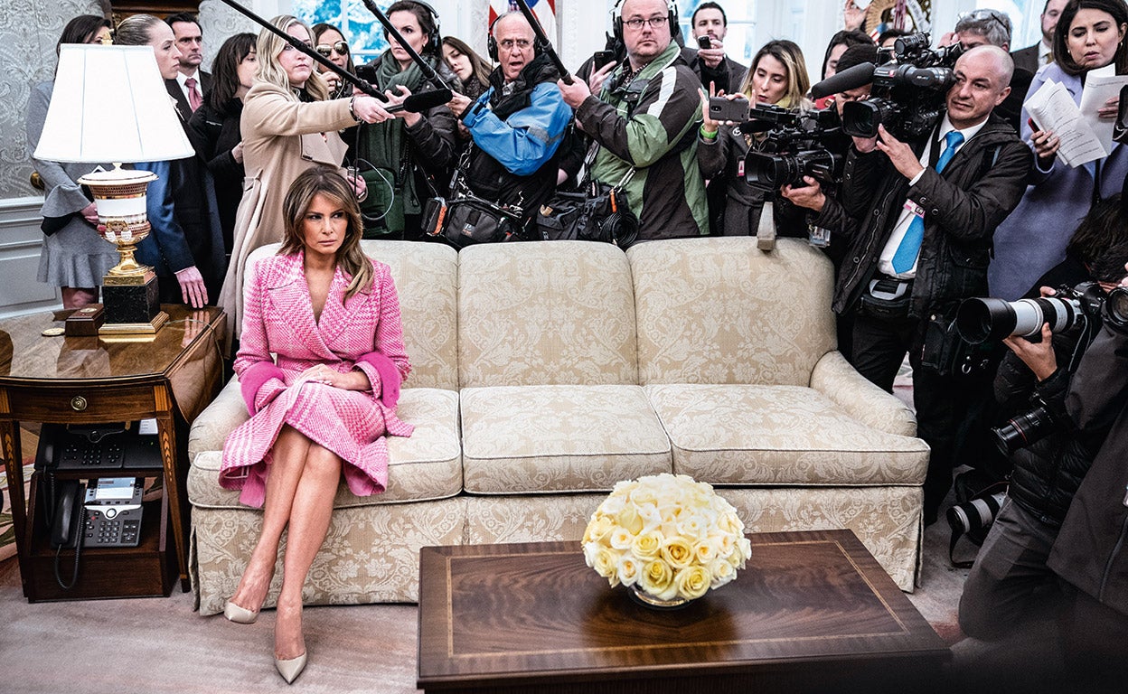 Melania Trump, según quienes mejor la conocen: «Si te enfrentas a ella, te la juegas. Te corta la cabeza»