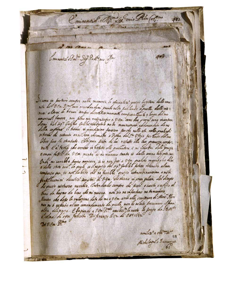 Galileo afirmó que el lenguaje de la ciencia de la naturaleza es la matemática. Enunció una ley de la caída de los cuerpos. Al enunciar el principio del péndulo, descubrió su aplicación para la medición del tiempo.