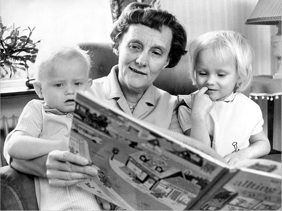 Los libros de Astrid Lindgren, creadora del personaje de Pippi, están traducidos a cien idiomas y vendieron más de 165 millones de copias en todo el mundo. Se la considera la cuarta autora infantil más traducida de todos los tiempos, después de Enid Blyton, Hans Christian Andersen y los hermanos Grimm.