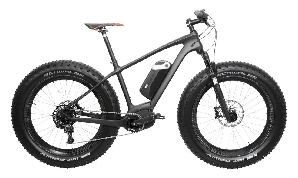 Las bicicletas del siglo XXI son muy ligeras y llevan motor. Aquí, una E-LOM Fatbike 4Point8.
