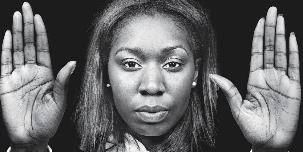 Los dedos largos tienen mejor valoración que los cortos, quizá porque la longitud de los dedos permite deducir la estatura de la persona. La proporción importa mucho: una mano atractiva ha de tener dedos de una longitud similar a la de la palma, ni muy gruesos ni demasiado huesudos.