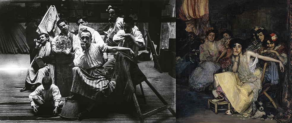 Los Zubiaurre —Valentín (primero por la dcha.) y Ramón (en el centro)—'revivían' con sus amigos obras pictóricas y se fotografiaban en la misma pose (aquí, La esclava, de Gonzalo Bilbao). Lograr esa calidad de la imagen, con cámaras de larga exposición, requería una gran pericia.