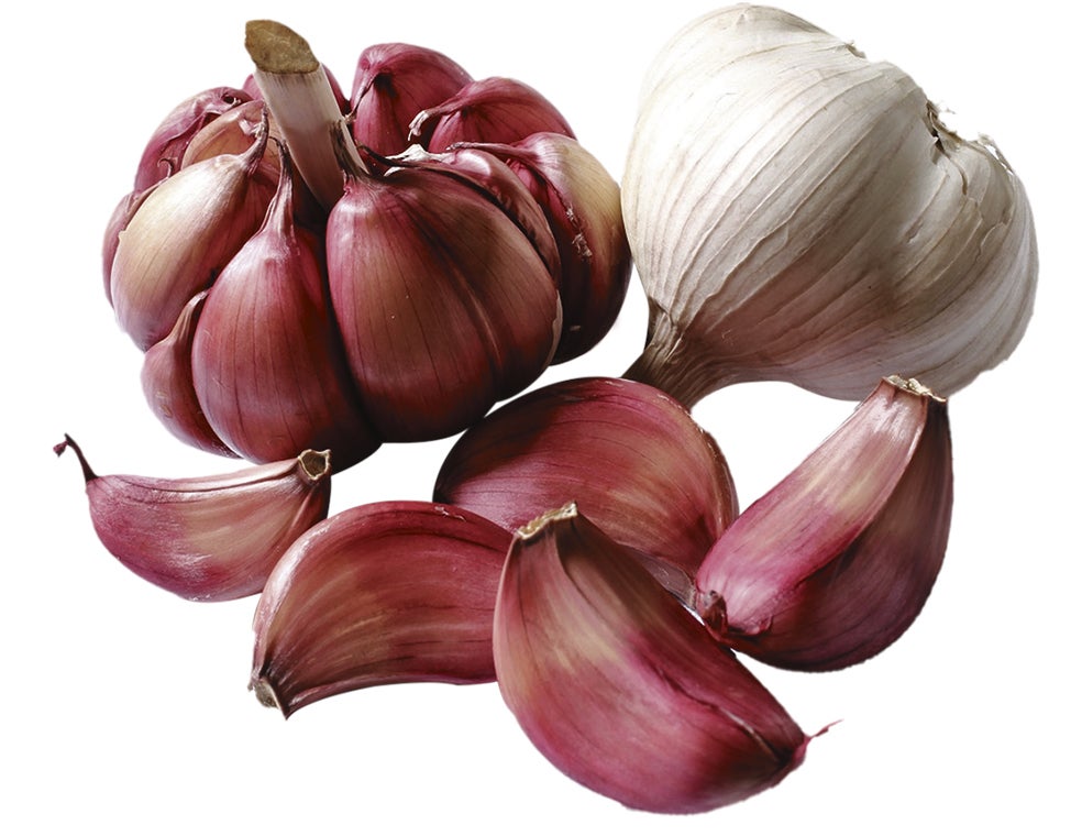 Imagen - → Ajo morado de las pedroñeras: «Es uno de los principales atributos de la cocina española y, a menudo, los compramos de mala calidad. El origen Pedroñeras es una auténtica garantía».