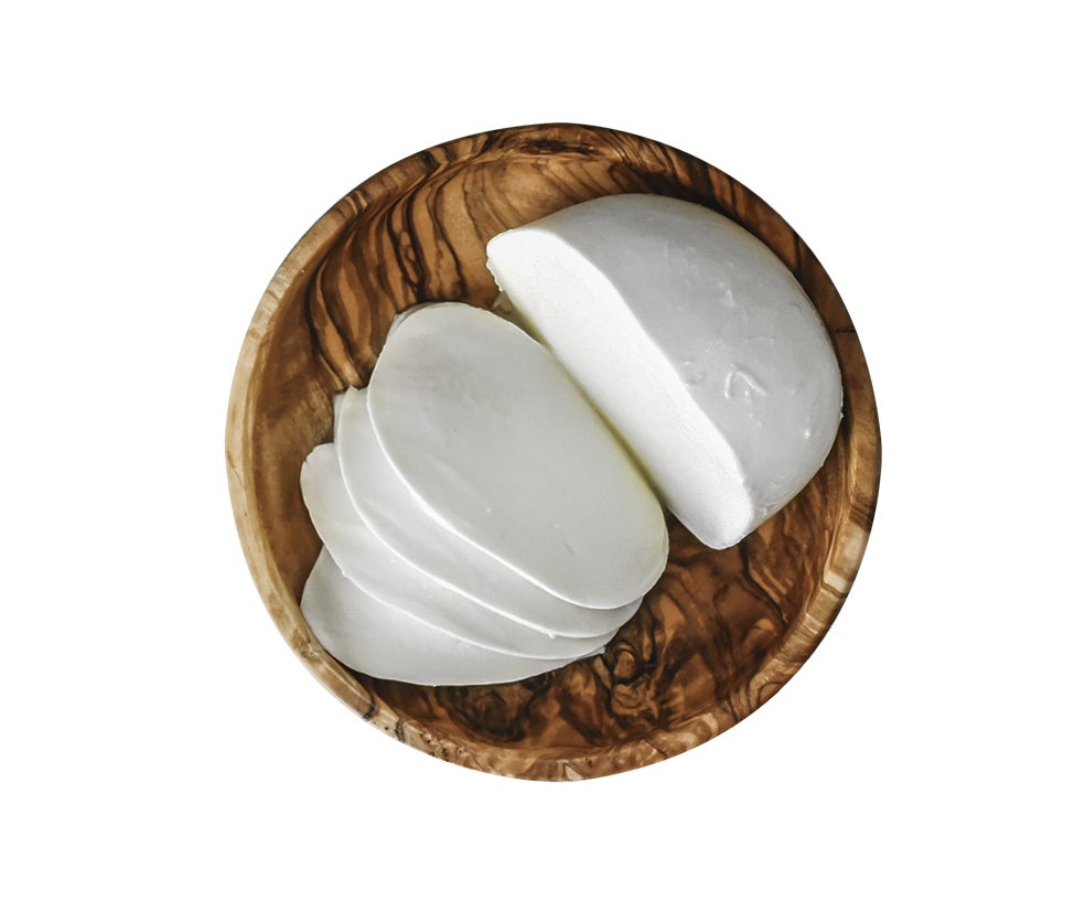 Imagen - → El poder del nombre: «A la Mozzarella di Bufala de Campana le tengo mucho cariño, aunque me da también algo de tristeza porque hoy se hace mozzarella en todo el mundo y suelen ser quesos espantosos. Los campanos llegaron tarde y tuvieron que reinventarse ese nombre largo. Es una lección que nos habla del valor de proteger un nombre».