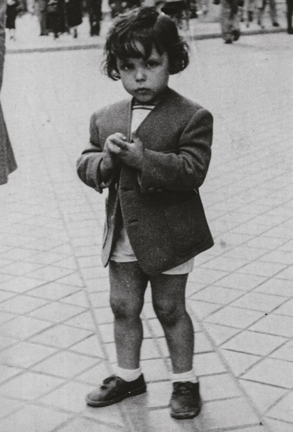 Lina fue la hija del ayudante de un sastre y un ama de casa. Desde muy pequeña le encantaba disfrazarse e ir al cine, acompañada de su hermano José Luis. «Se me caía la baba al ver a los artistas. Me decía: 'Qué suerte ser así, trabajar en películas, la fama'».