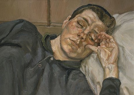 Imagen secundaria 1 - Posar para mi padre. Además de posar desnuda y 'despatarrada' a los 18 años, Rose (en la imagen superior) volvió a modelar para su padre a los 31 años, pero esta vez aparecía recatada y abotonada hasta arriba (abajo a la izquierda). Freud la retrató una tercera vez, a los 39 años, junto con su marido y sus dos hijos. Rose cuidó de su padre hasta que el pintor murió, en 2011.