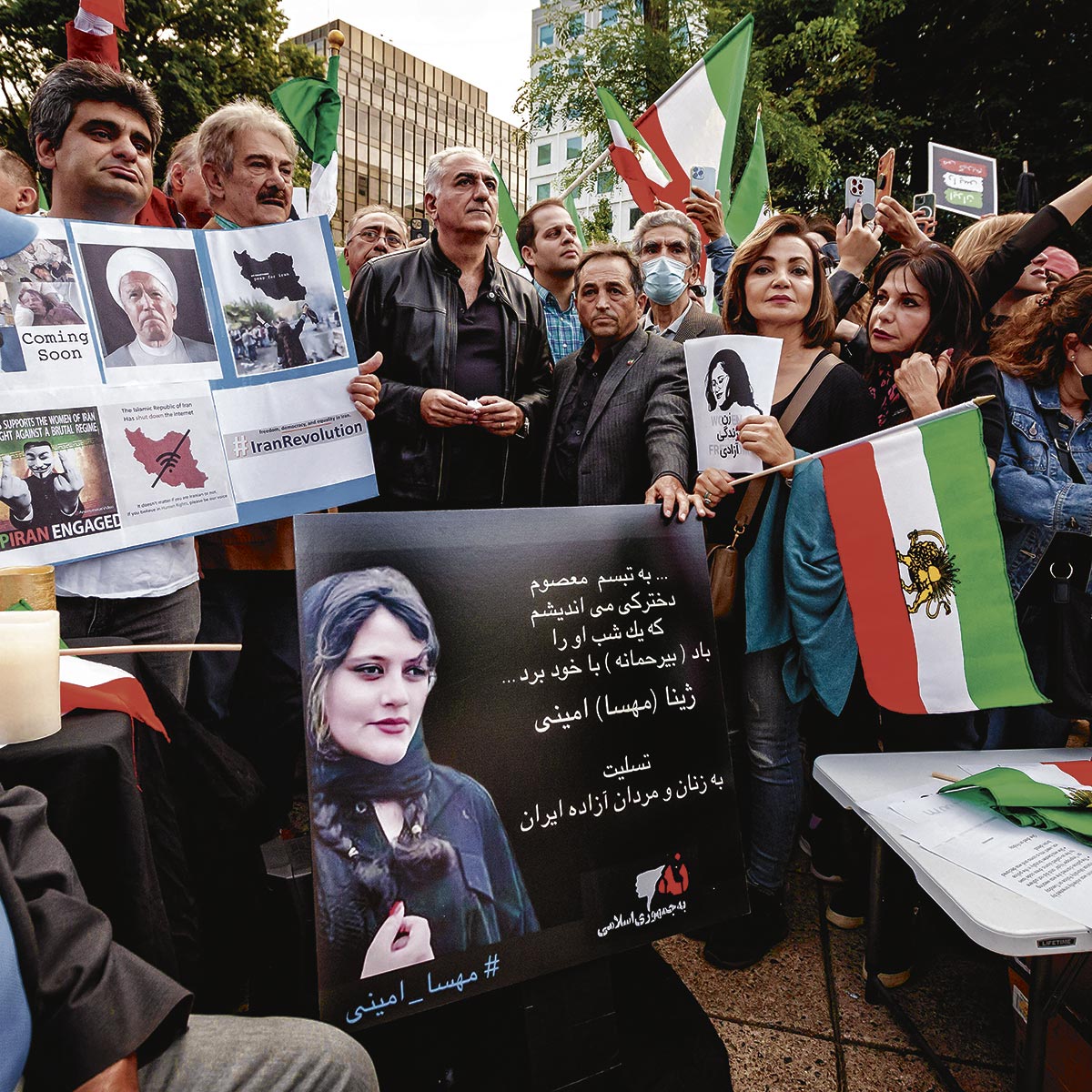 «Sí, quiero una revolución en Irán y que sea un país libre, democrático y laico»