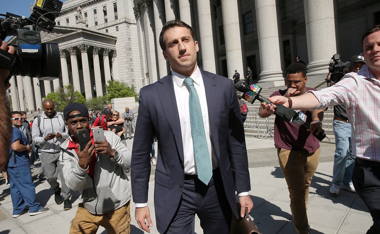 Alex Spiro, el tiburón que salvó a Alec Baldwin