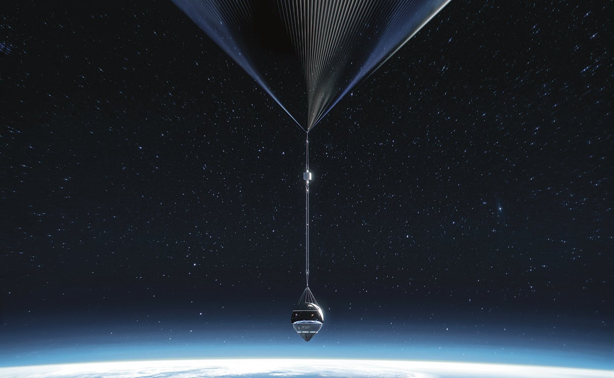 Una cena en el espacio, un crucero por la Antártida... Lujos que pueden costar la vida