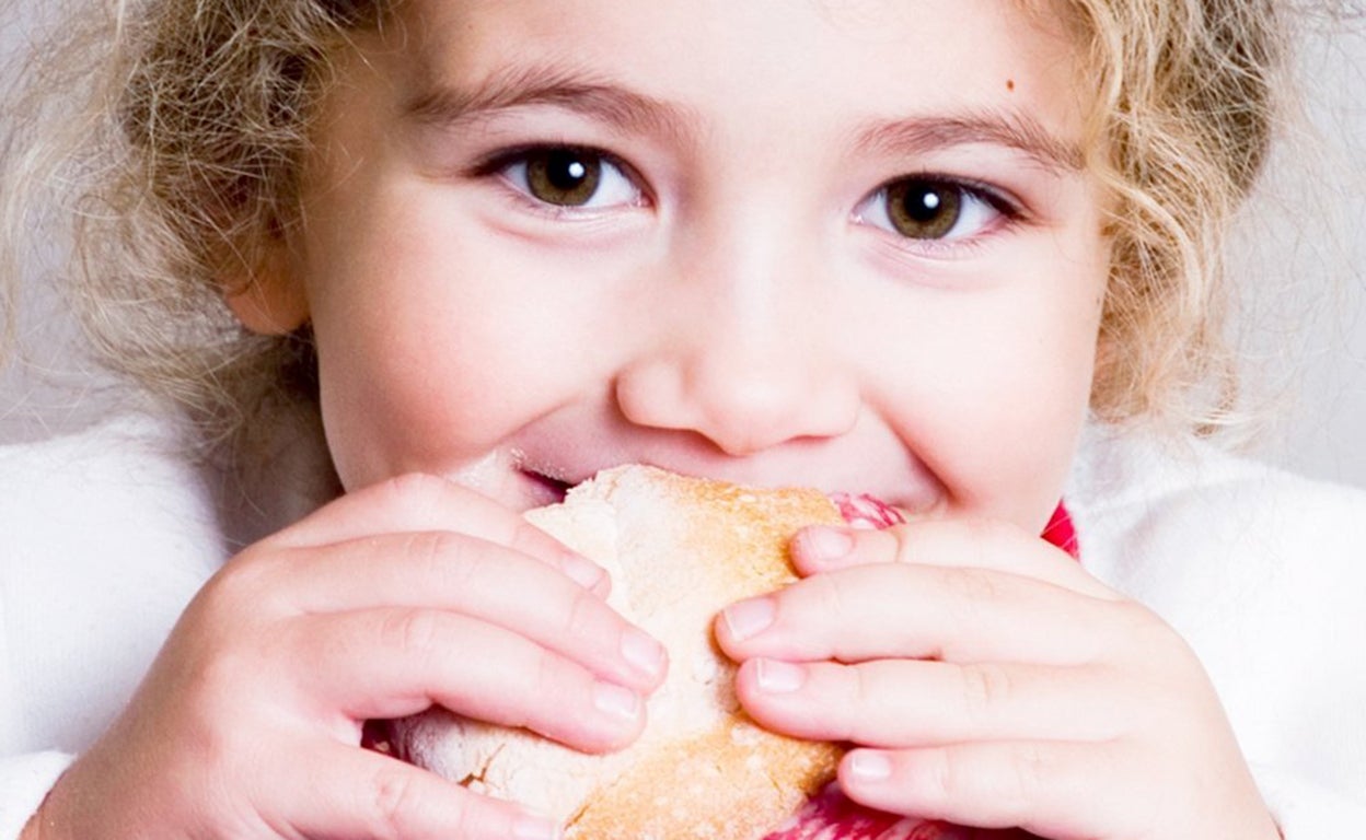 Las meriendas a examen: cómo debes alimentar a tus hijos a media tarde (bollos incluidos)