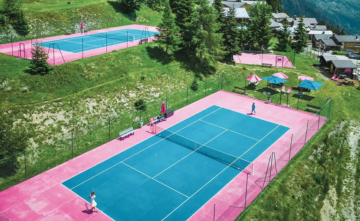 El auténtico ojo de halcón: así son las pistas de tenis más singulares del mundo