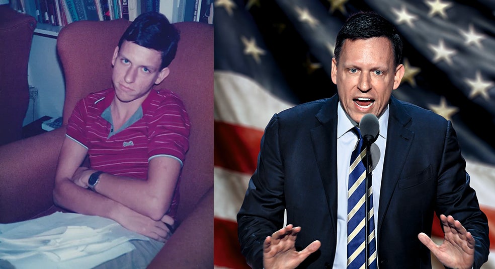 Peter Thiel –igual que Elon Musk– sufrió el aislamiento, cuando no directamente el acoso escolar cuando era niño. Thiel, nacido en Alemania, vivió en varios países siguiendo la carrera de su padre, ingeniero, y nunca se integró en ninguno. Era siempre el 'rarito', muy inteligente y muy poco sociable. Eso sí, no era –ni es– de los que se calla.