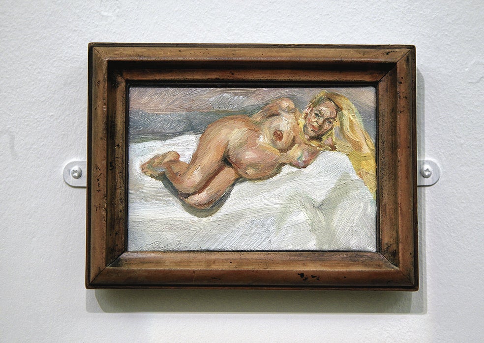 En 1997, Freud retrató a Jerry Hall en Eight months gone, un cuadro de muy pequeño formato, como permite intuirlo, a escala, el tamaño de los tornillos que sujeta la obra a la pared, Como la mujer de Mick Jagger, embarazada, no podía ir a diario al estudio, Dawson posó en su reemplazo poniendo su cabeza en lugar de la de ella.