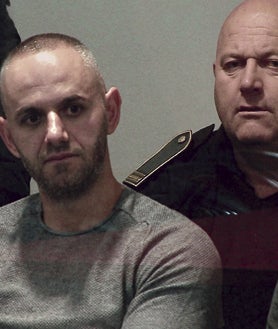 Imagen secundaria 2 - Narcos con nombre. Arriba, Fari Lleshi, aficionado al rap y preso por drogas en el Reino Unido; abajo a la izquierda, el capo Dritan Rexhepi, líder del clan Kompania Bello, apodado 'el rey de la cocaína'; y a la derecha, Arber Çekaj, pionero en enviar cocaína desde Ecuador.