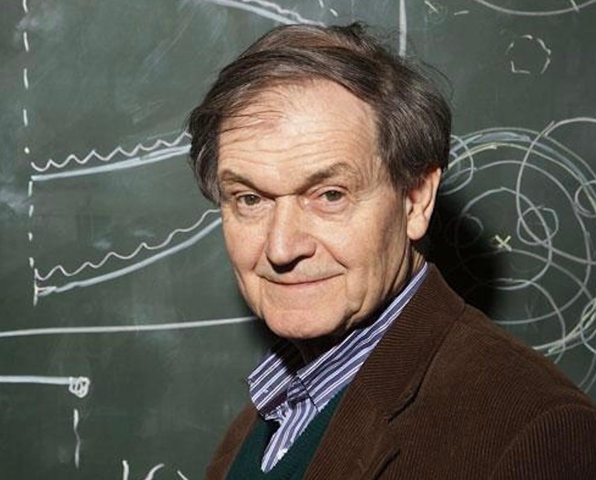 El físico y matemático Roger Penrose, promotor de la 'teoría de la coherencia cuántica orquestada'.