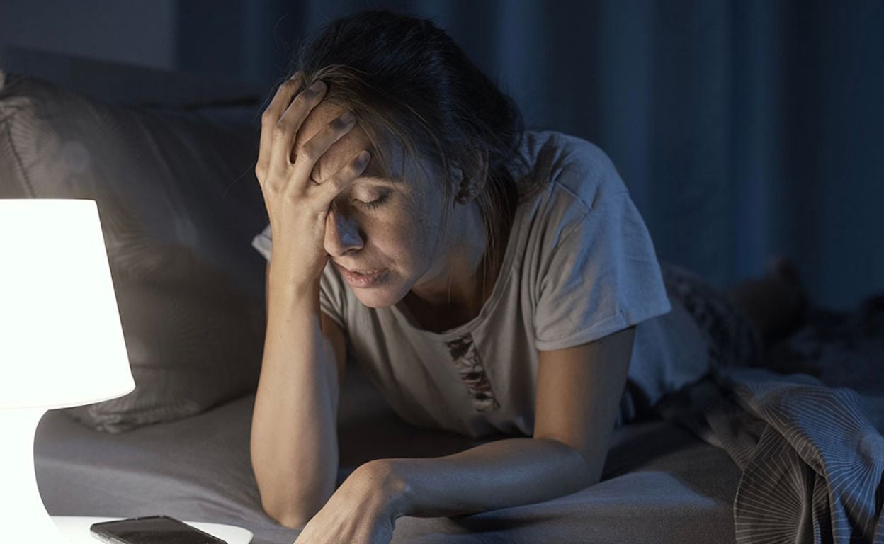 ¿Por qué se dispara la ansiedad por la noche? Y qué podemos hacer para combatirla