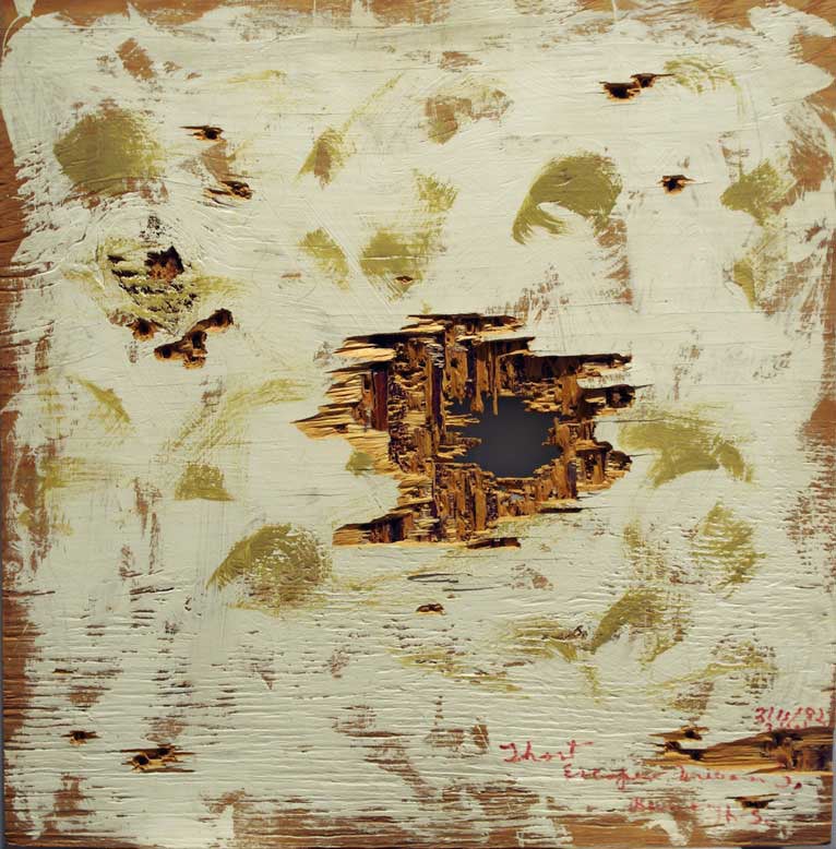 En 1982, Burroughs —al margen de la literatura— desarrolló una técnica de pintura mediante la cual creaba composiciones abstractas colocando, frente a superficies en blanco, latas de pintura en aerosol a las que disparaba con una escopeta.