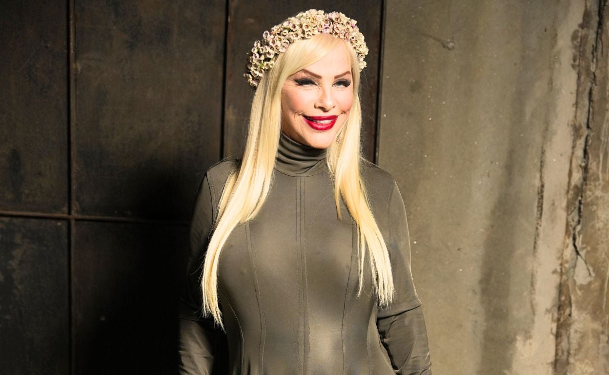 Cicciolina ajusta cuentas con su pasado y apunta al futuro: «La energía sexual nunca muere»