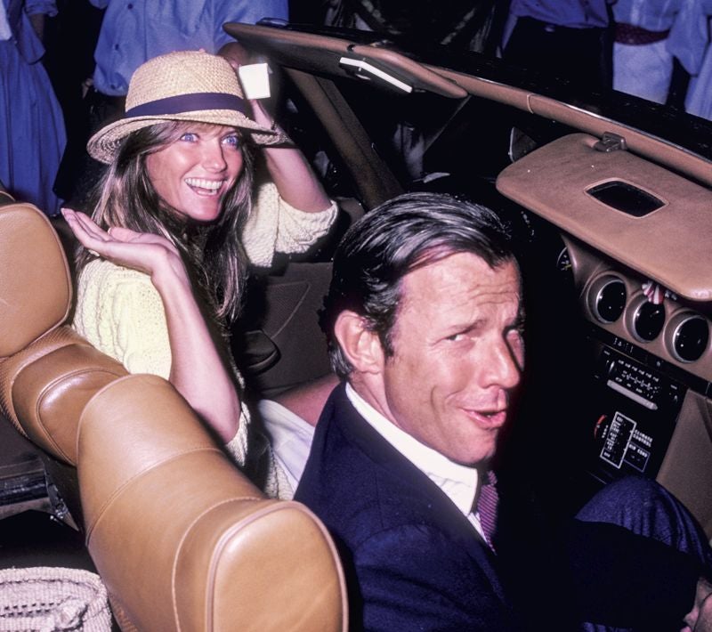 Su segunda esposa fue la modelo Cheryl Tiegs (en la foto) y la tercera y última, Nejma Khanum. Pero tuvo muchas amantes: Candice Bergen y Carole Bouquet, Lee Radziwill...