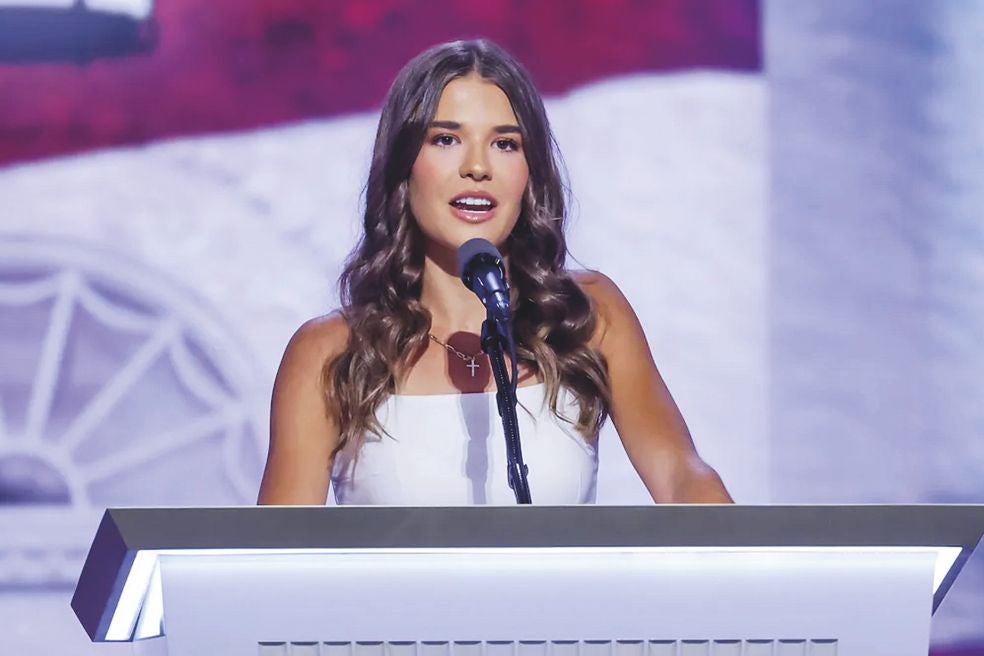 Kai Trump demostró sus habilidades comunicativas durante el discurso de apoyo a Donald Trump en la Convención Republicana que se celebró el pasado verano. «Es un abuelo normal, que nos da chuches y refrescos cuando nuestros padres no miran », decía.