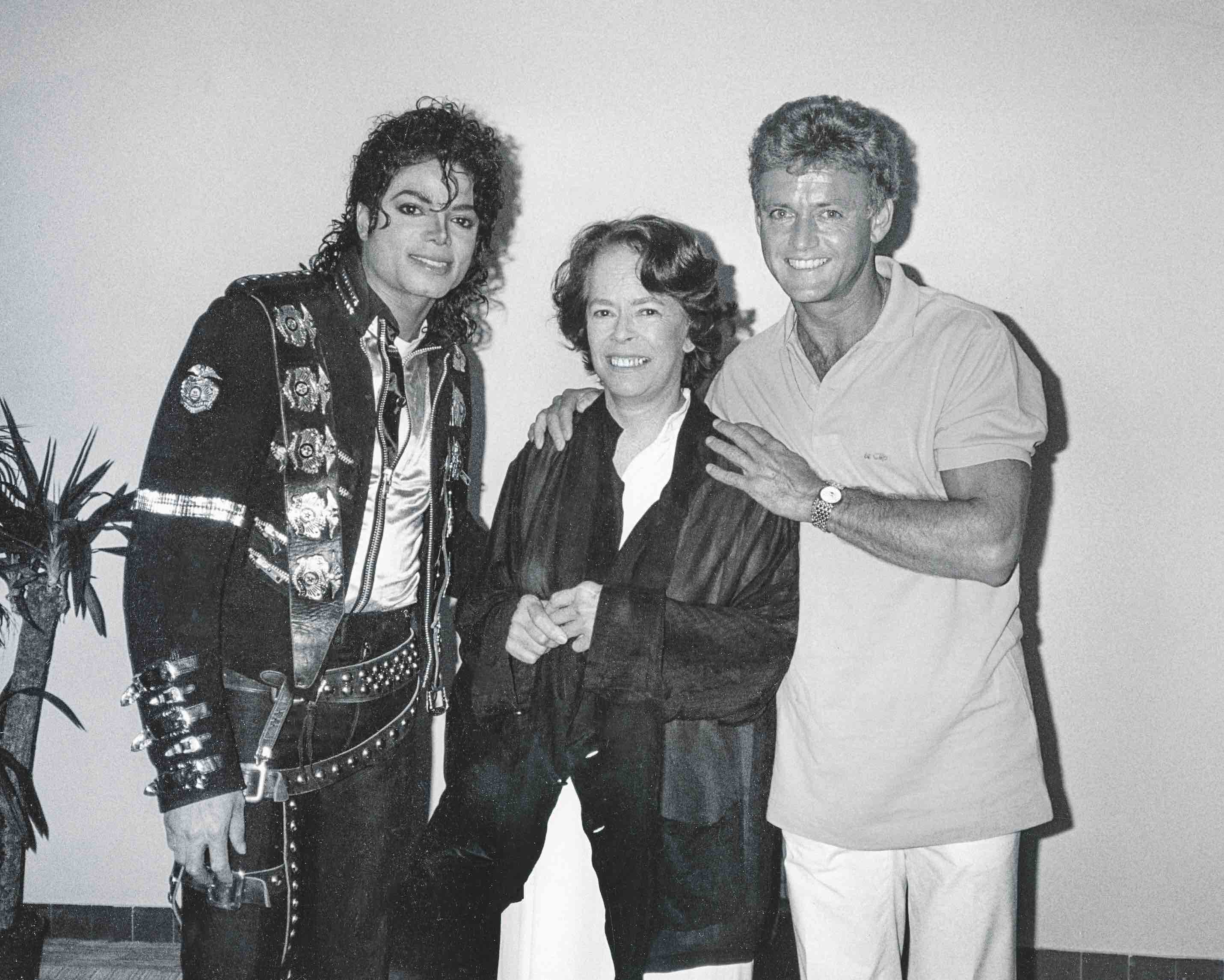 Michael Jackson, mitómano confeso y fan de Chaplin, vivió un tiempo en la casa de Oona en Suiza.