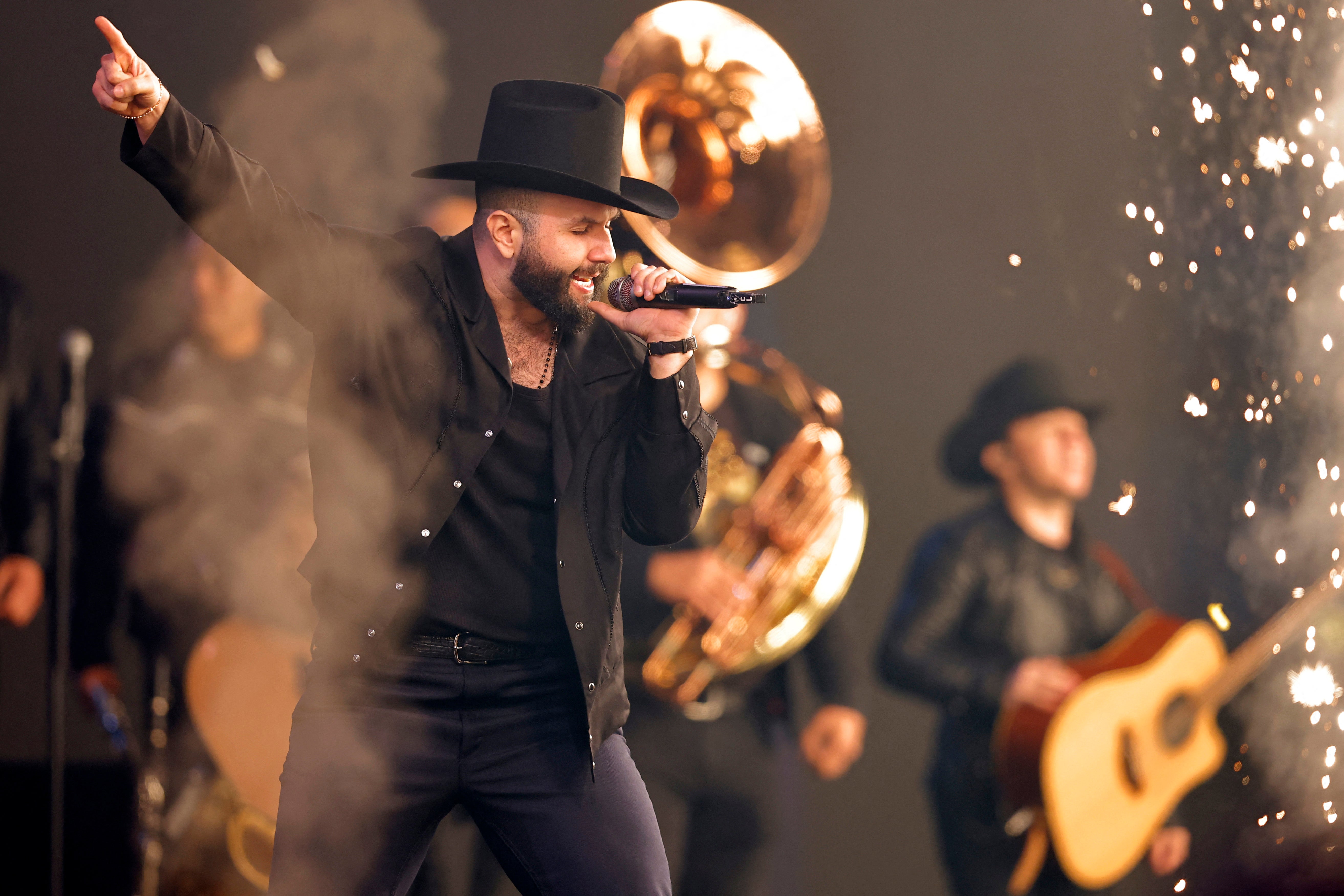 El cantante mexicano durante un reciente concierto en el Festival de Viña de Mar, Chile.