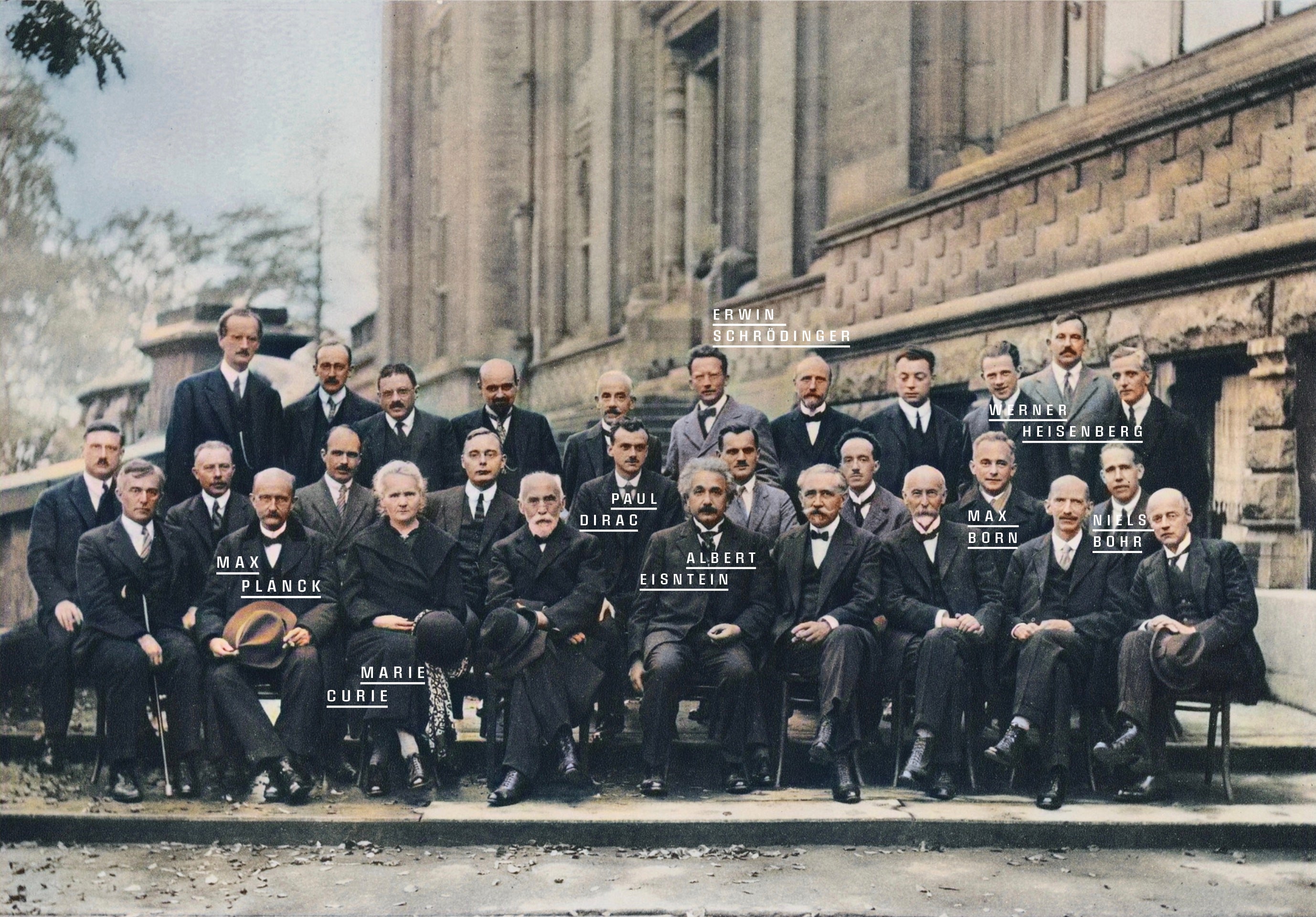 En la Conferencia de Solvay, celebrada del 24 al 29 de octubre de 1927, coincidieron los genios de la ciencia que marcaron el siglo XX. Solo una mujer entre ellos, Marie Curie.