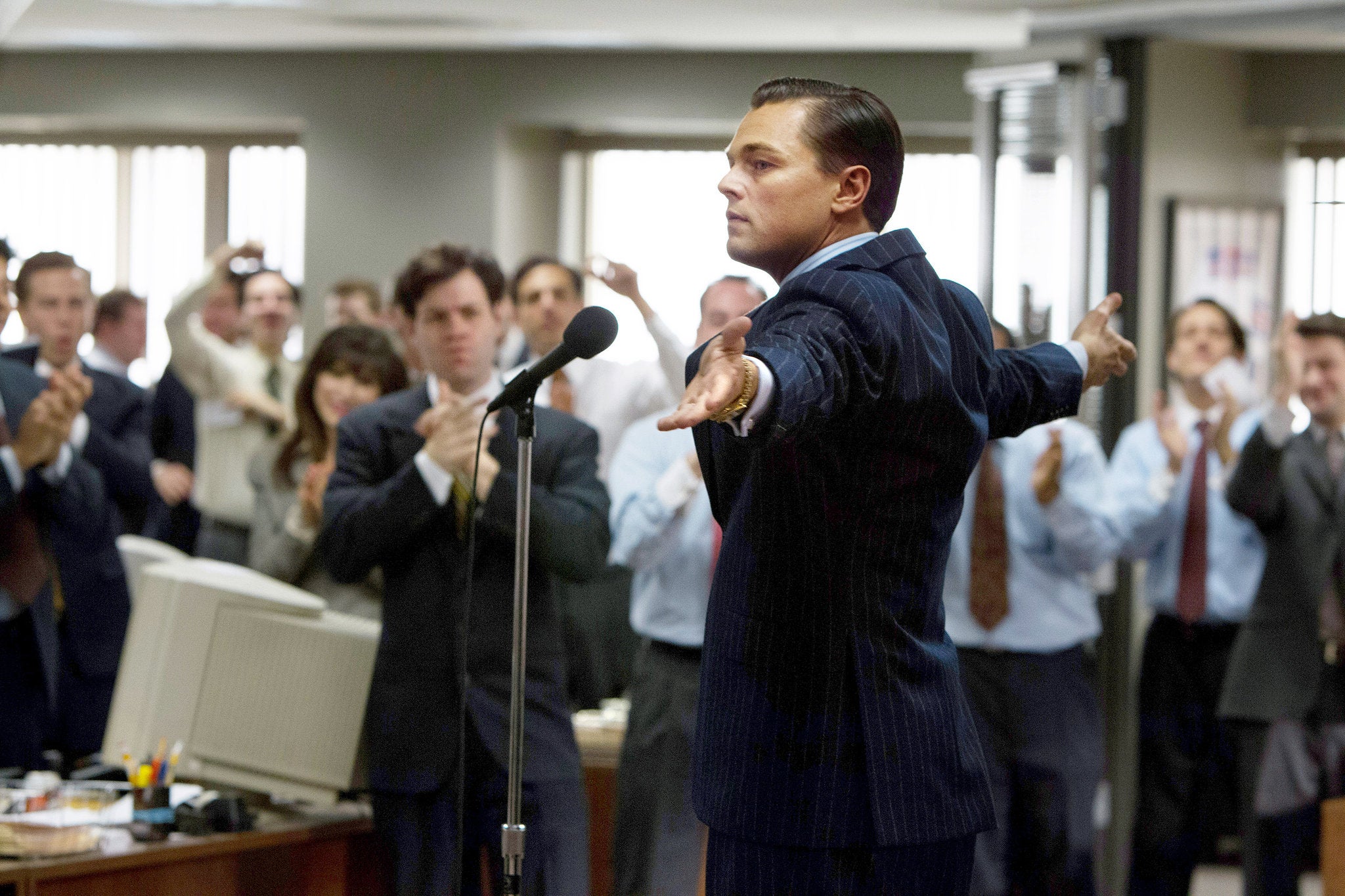 La película El lobo de Wall Street, dirigida por Martin Scorsese y con Leonardo de Caprio como protagonista, tiene el Récord Guinness del film en el que «mayor número de veces que se dice la palabra 'fuck' (joder)». Pero no exactamente con fines terapéuticos, sino agresivos.