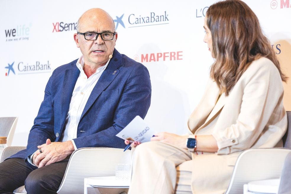 Ángel Durántez, director médico de la Clínica Neleva y pionero en age management.