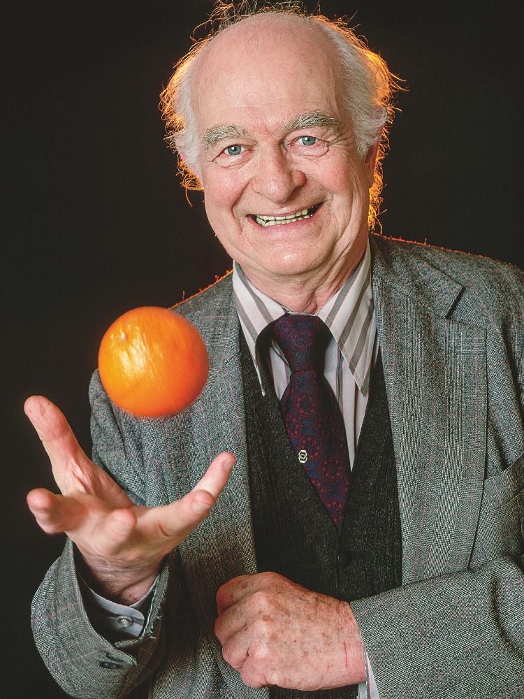 Dos veces Nobel, este científico fue el gran impulsor de la investigación sobre los efectos positivos de la vitamina C.