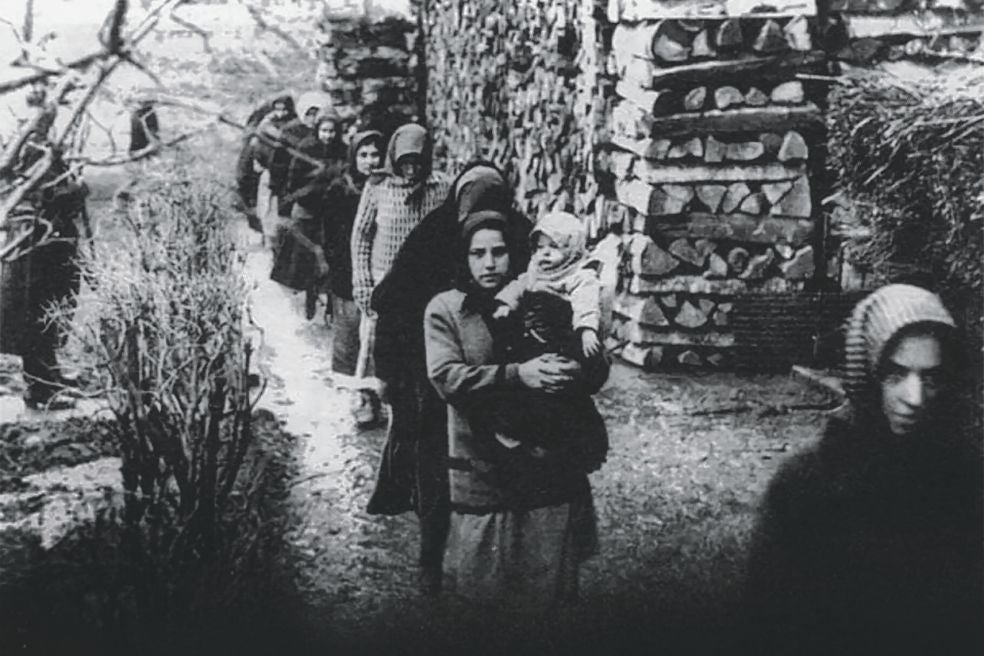 Las acusadas, algunas con sus hijos, estaban retenidas en la prisión de Szolnok.