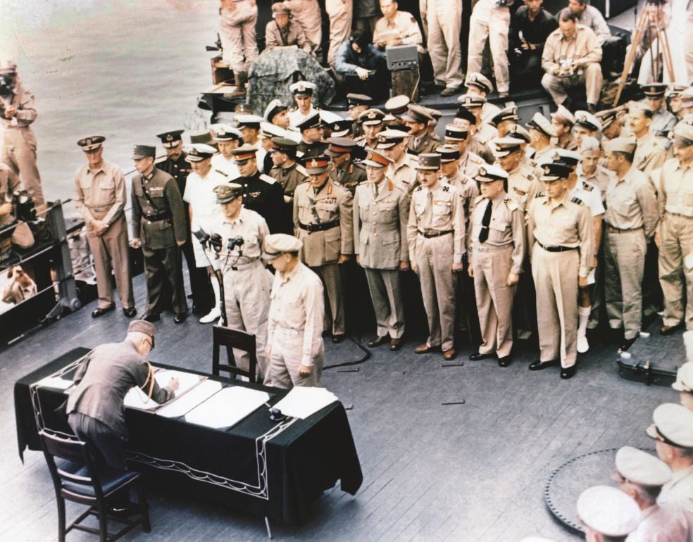 MacArthur organizó en el acorazado Missouri la rendición japonesa.