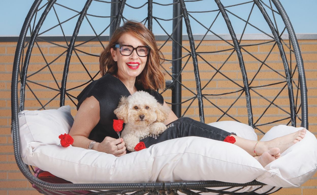 Carme Chaparro: «Pasé las últimas doce horas de mi padre abrazada a él. No sé si me llegó a reconocer»