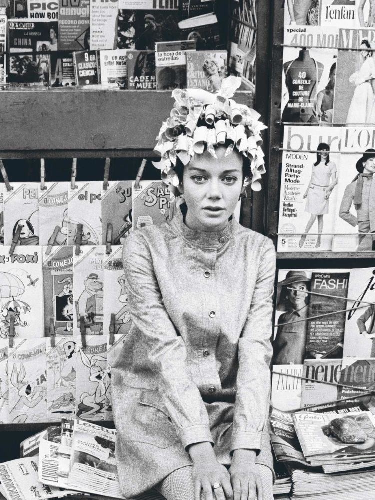 La creadora de la revista Burda Moden tuvo ideas innovadoras como incluir patrones y modernizó las publicaciones femeninas al apostar por la fotografía de calidad en las que posaban las mejores modelos del momento. Las modernizó.