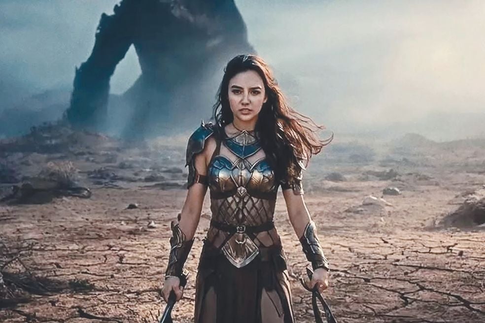 En su vídeo de presentación, Tilly Norwood demuestra aptitudes para papeles muy variados. Y ya ha debutado en un sketch cómico.