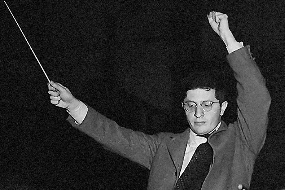 Herrmann vivía para la música, con tanto entusiasmo que llegaba a tener actitudes despóticas con los miembros de la orquesta. Tenía también una familia. Se casó en 1939 con la guionista Lucille Fletcher, tras un largo noviazgo ante la oposición de los padres de ella a que se casase con un judío. Tuvieron dos hijas.