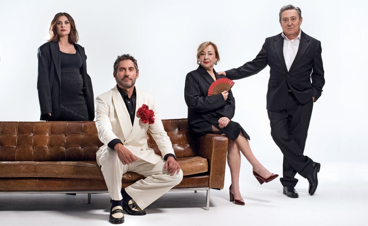 Han pasado once años desde que Aída emitió su capítulo final en Telecinco. Ahora vuelven... pero al cine. Fue Carmen Machi la que incitó a los integrantes de la mítica serie al reencuentro. Ahora se han reunido bajo la dirección de Paco León.